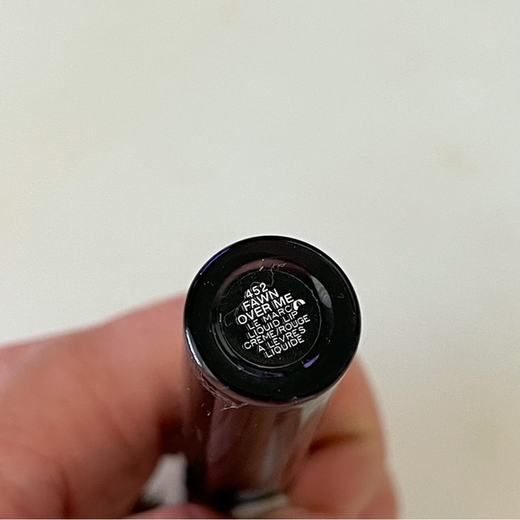 Marc Jacobs Fawn Over Me Cream Lipstick - Picture 2 of 3